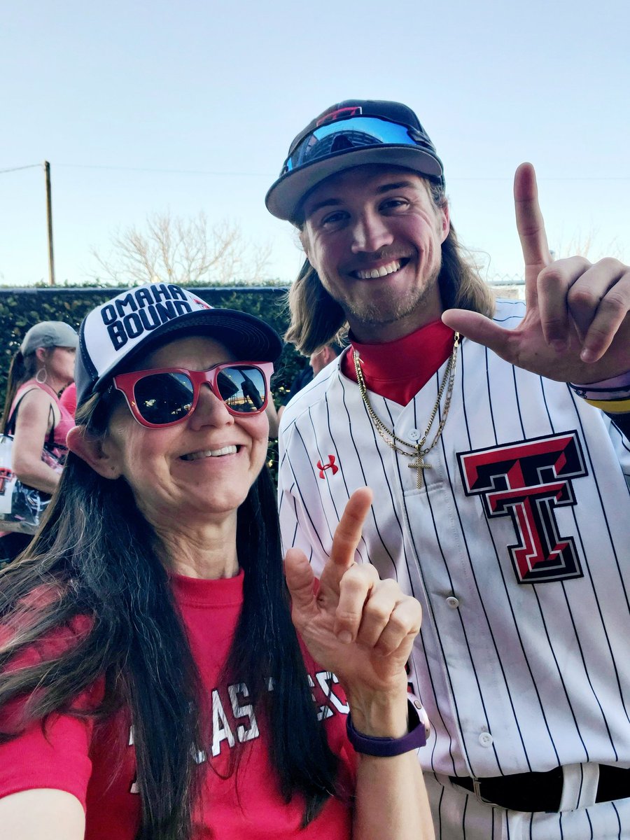GruvyGurl's tweet image. One HR away from the cycle today for @harrelson_gage! Great overall performance today from the freshman, whose family was in attendance to watch him as a #RedRaider! Good times! #WreckEm