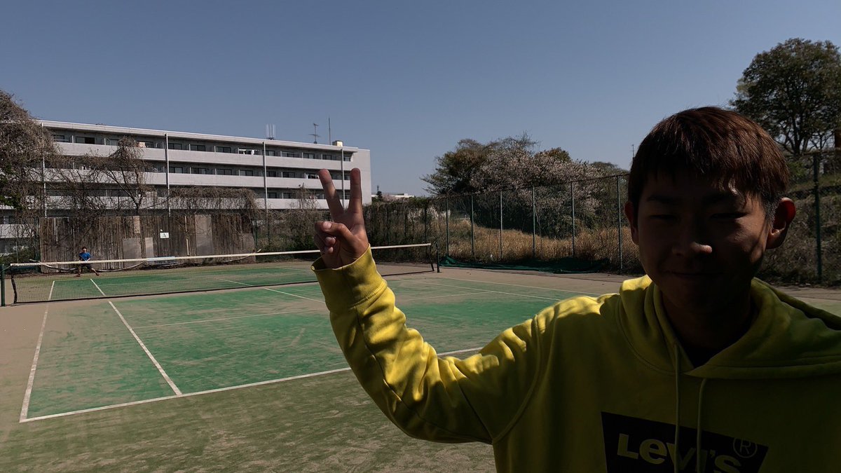 ynusofttennis's tweet photo. 本日も元気に活動中です。
興味のある方はぜひコートに寄ってみてください！
DMもお待ちしてます。
#春から横国 https://t.co/bxO1AhiguI