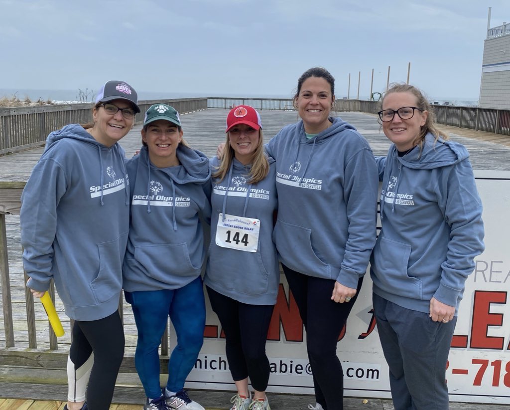 Ms. Snow tweet media