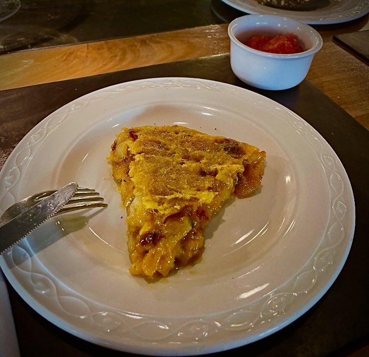 APathakMD's tweet photo. @juliomayol Estoy con Julio
¡Mi tortilla favorita en Madrid! https://t.co/0MgGZEHaRv