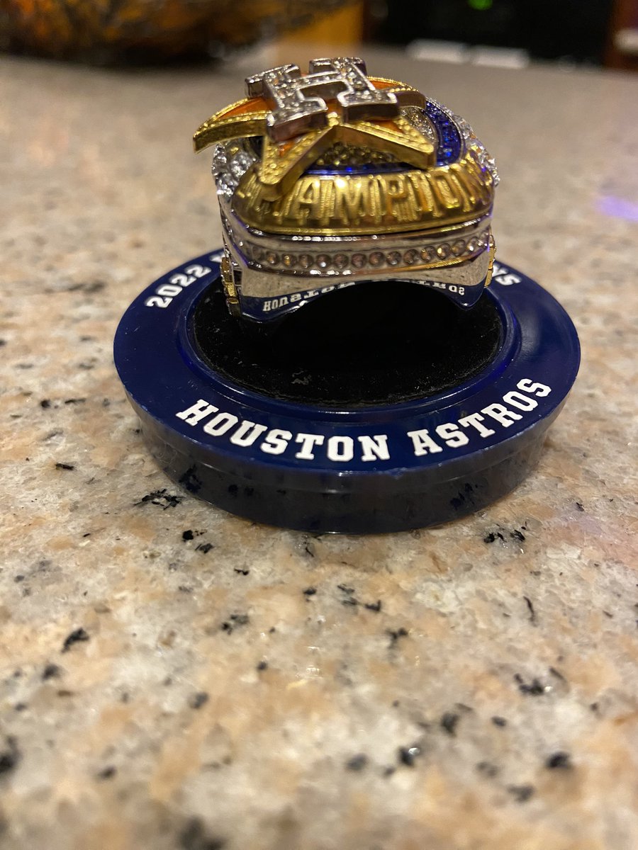 lanamoncada's tweet photo. @astros thank you for our replica ring. Hopefully you didn’t pay too much for the rings. The H placement needs a little work. We traveled from San Antonio for this ring, 3 club level seats later and a ring that quite doesn’t look like the one @Jpena221 would wear. 😕 https://t.co/D5ZnE6hIPf