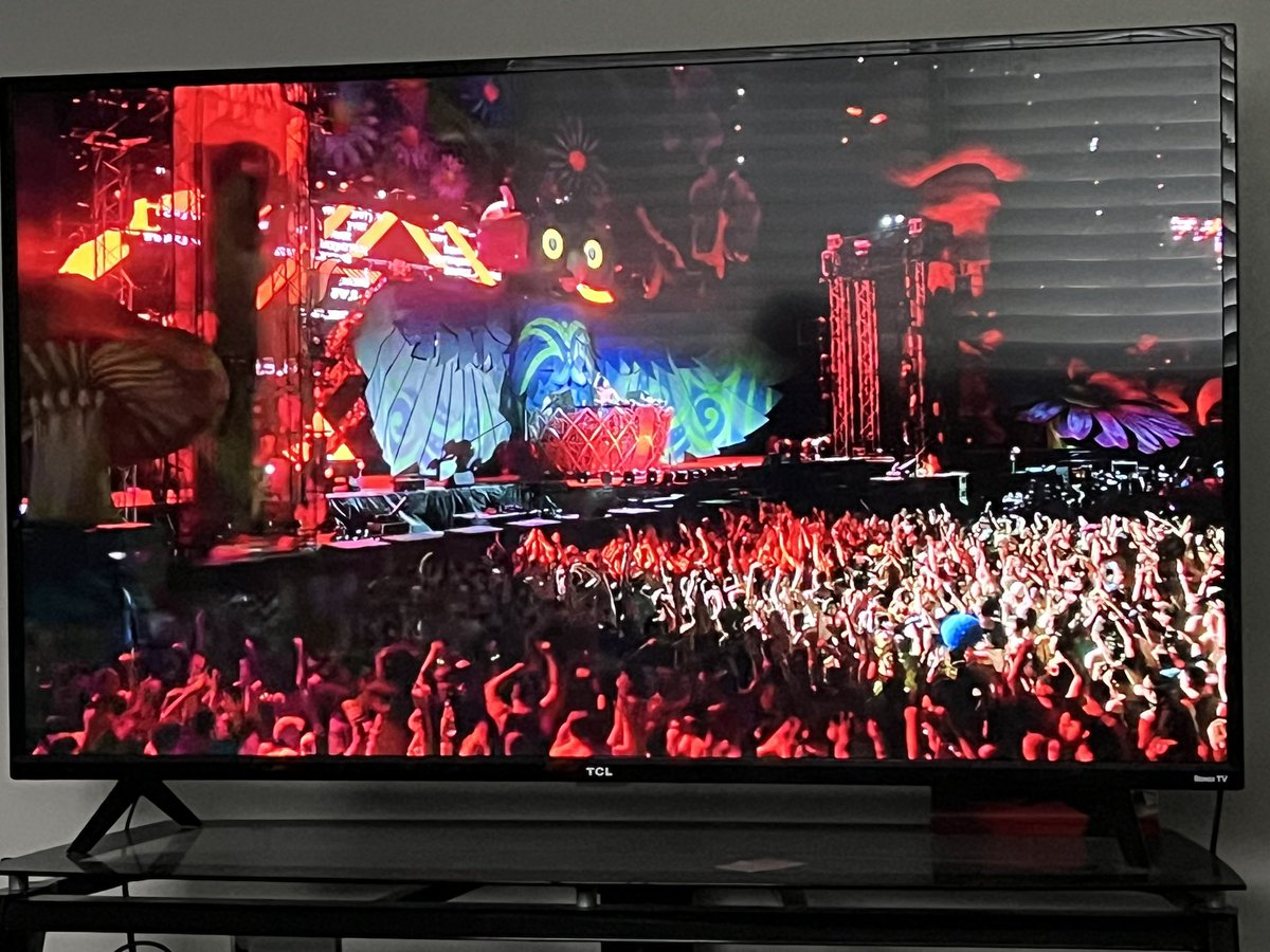 JoeWethers's tweet photo. @PasqualeRotella  @EDC_LasVegas  The last movie was 10 years ago bro. If you’re not gonna release the lineup give me another documentary to get pumped 🌼 https://t.co/v6s7yv4Cci