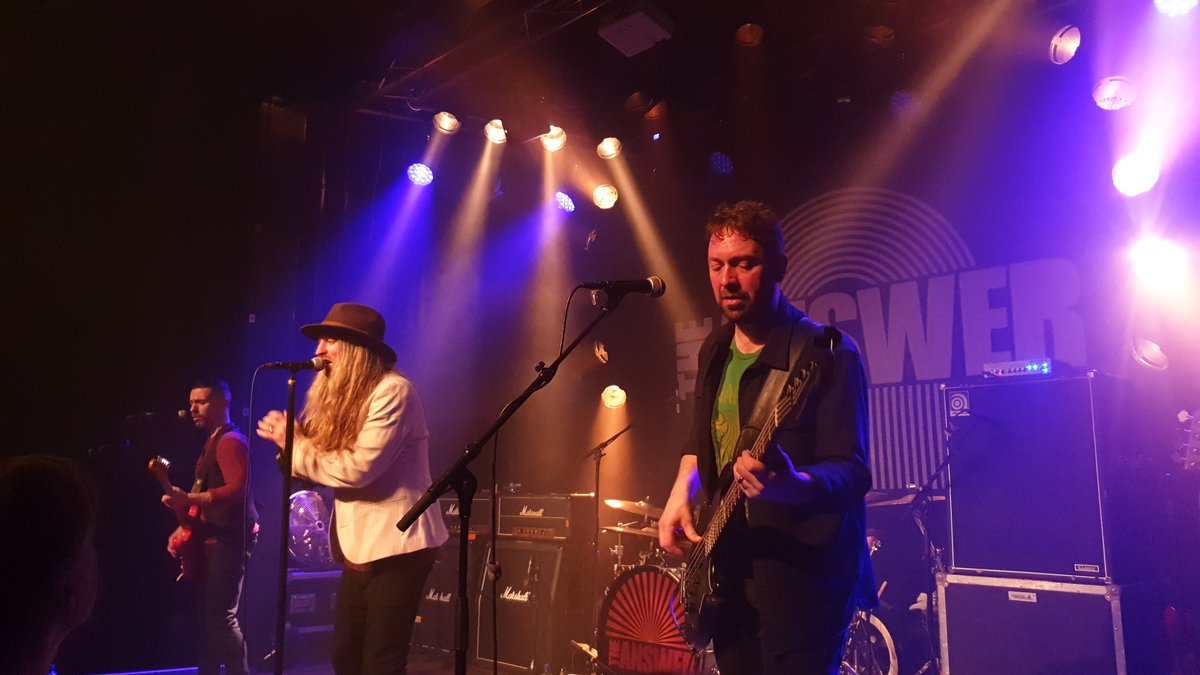 EvilNobs's tweet photo. Thank so much @theanswerrocks It was amazing like in the old days 🖤🤘 #PlazaZurich https://t.co/JRgEv4hAAn