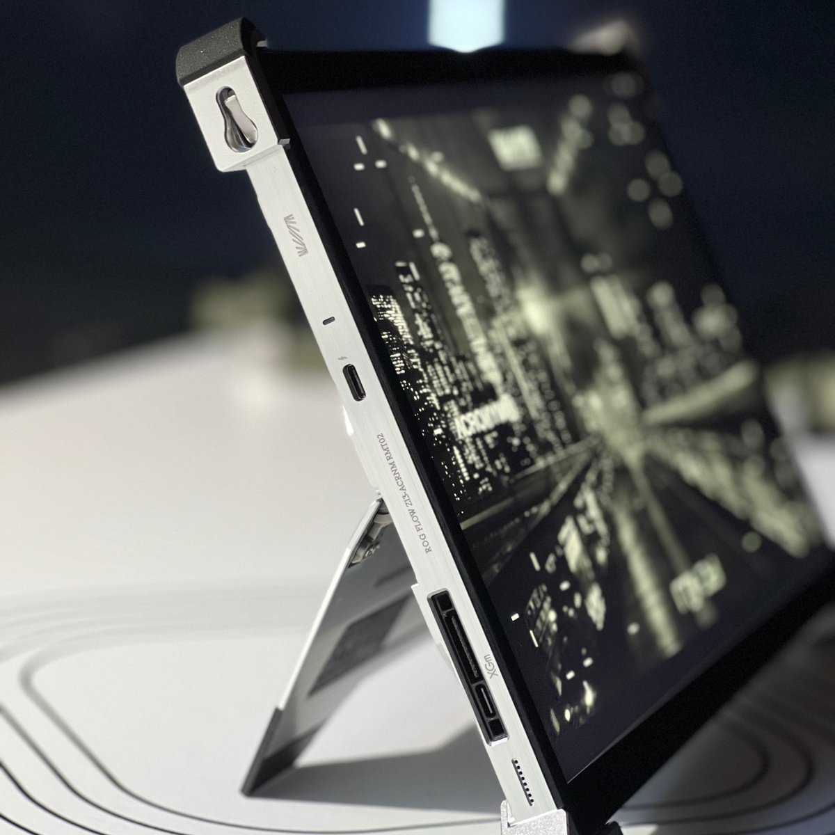 AVAILABLE NOW
rog.gg/RMT02
ROG FLOW Z13-ACRNM RMT02

#ROGxACRONYM #WRKGRP #RMT02 #ROGFlow