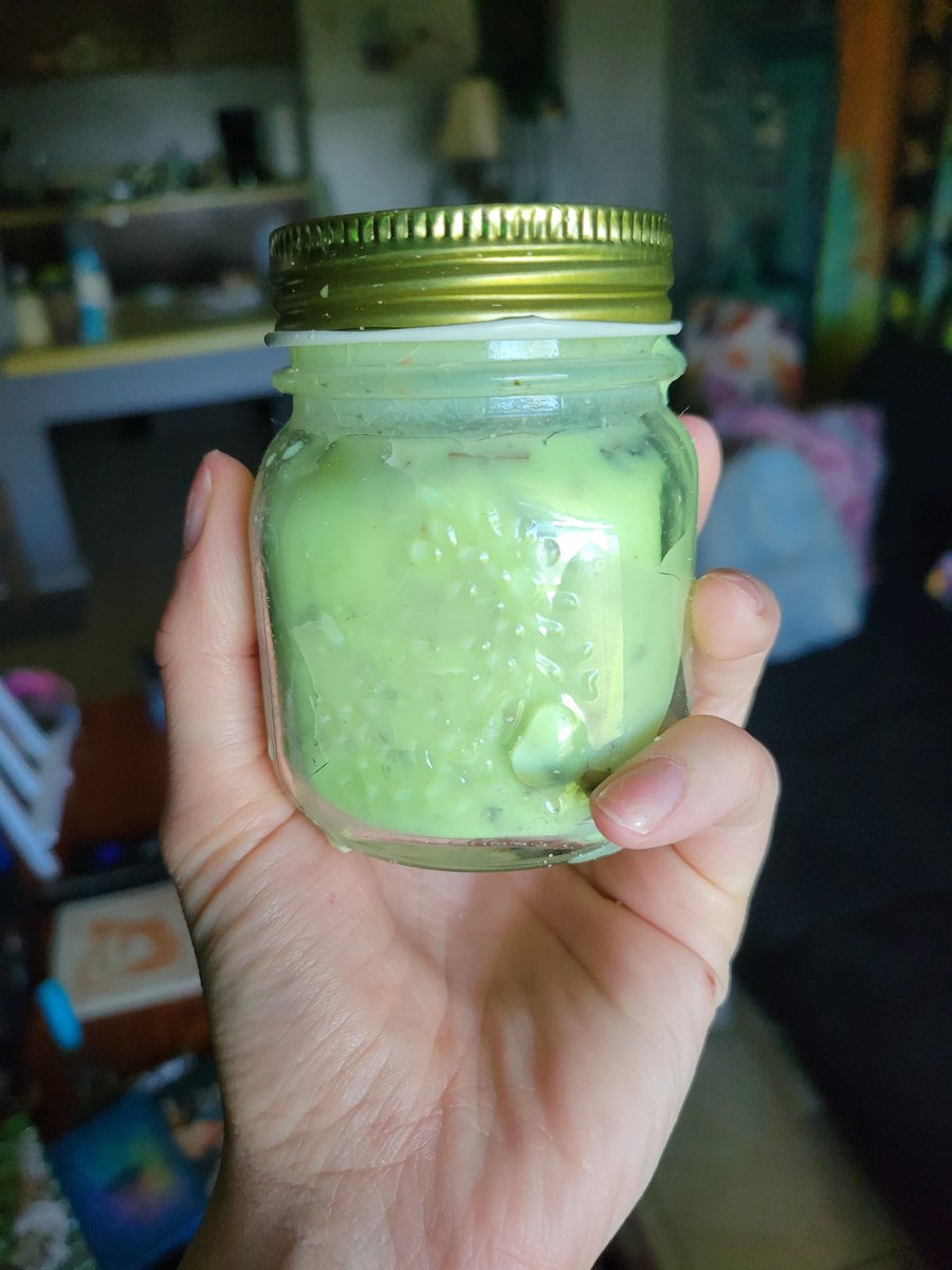tinymorty's tweet photo. I'm making handmade candles! This one is an Earth themed, Sage scented, herbal infused 5oz soy candle 🕯 https://t.co/bn50mE8Q5y