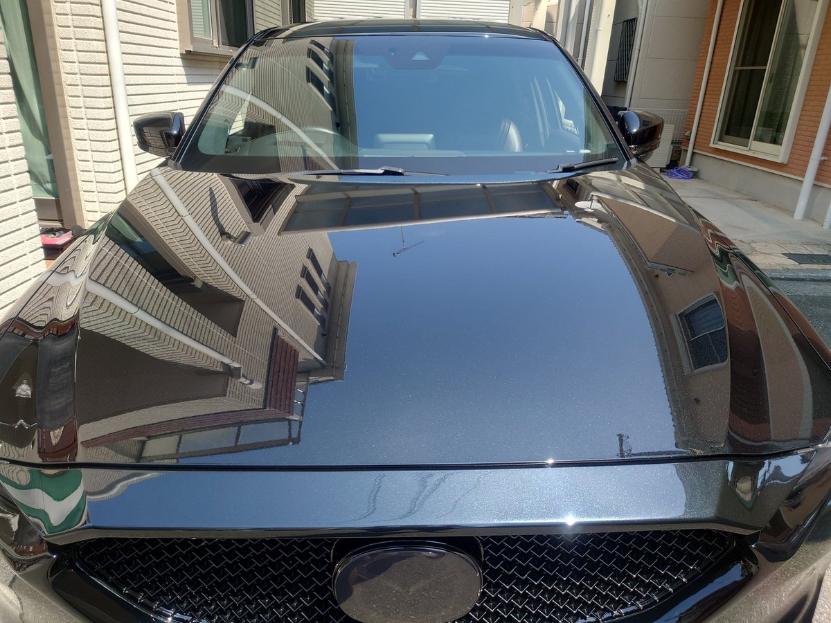 cx5black's tweet photo. セラミックフィルムは濃色車には難し過ぎたので、結局安心の999eFからのbeautyF。日が差してきたのでMWCNTしてから更にGDL02
#999ef
#beautyf
#西日本ケミカル
#ナノトラ
#MWCNT
#GDL02 https://t.co/CgTLPOa8T4