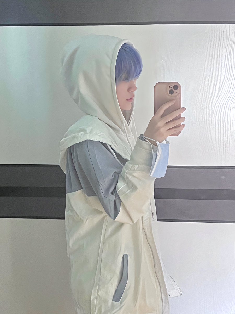 Suewine_'s tweet photo. 哟 https://t.co/mlac84AF0b