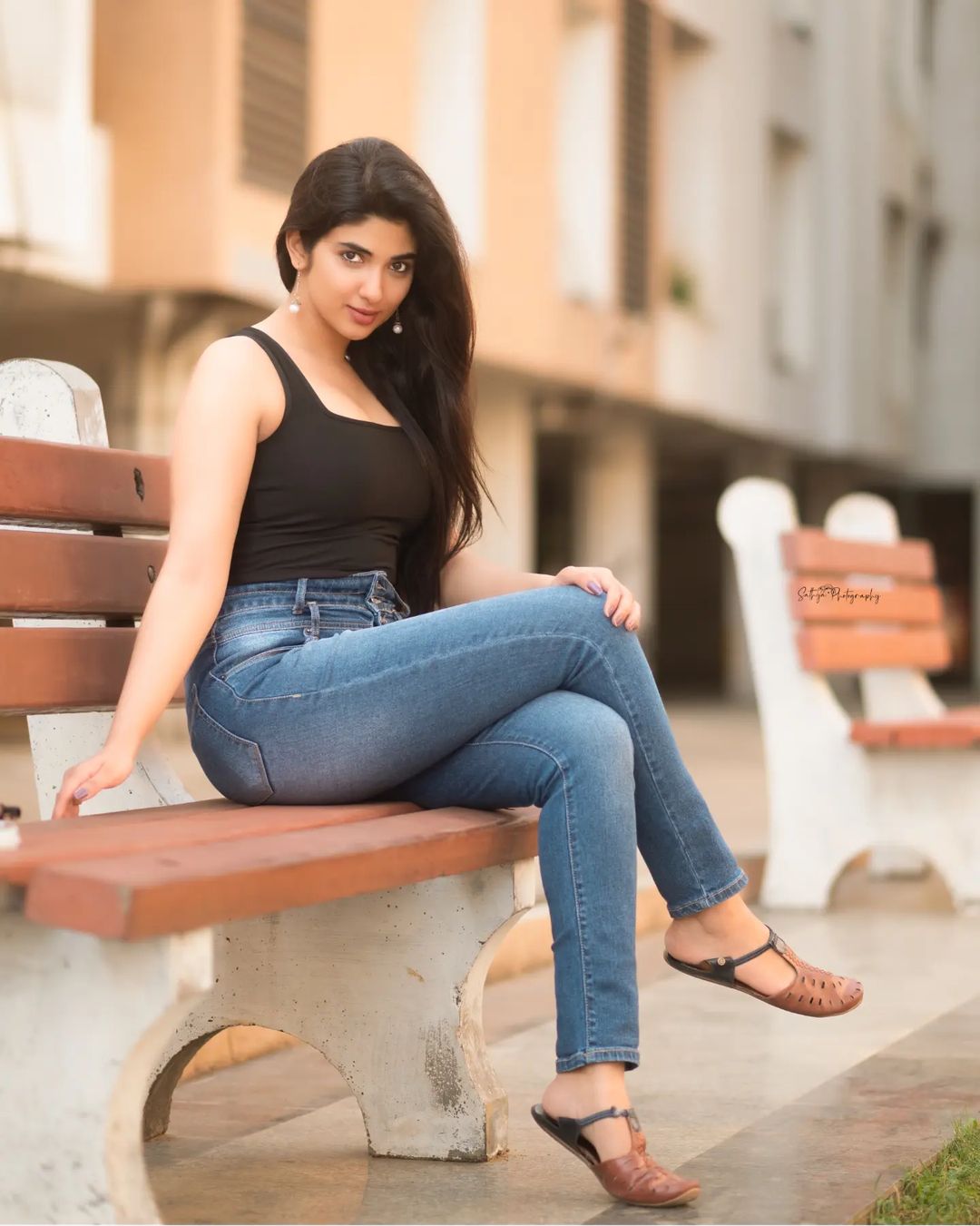 FswcRaTX0AAIs_F?format=jpg&name=large