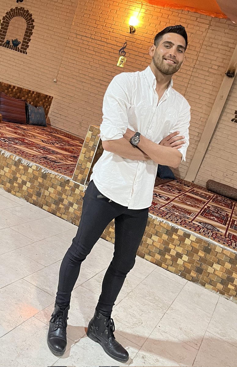 abbasjoshkar's tweet photo. •23•    🕊🍰🎂🍺✨❤️ https://t.co/SSzgB4DhZc
