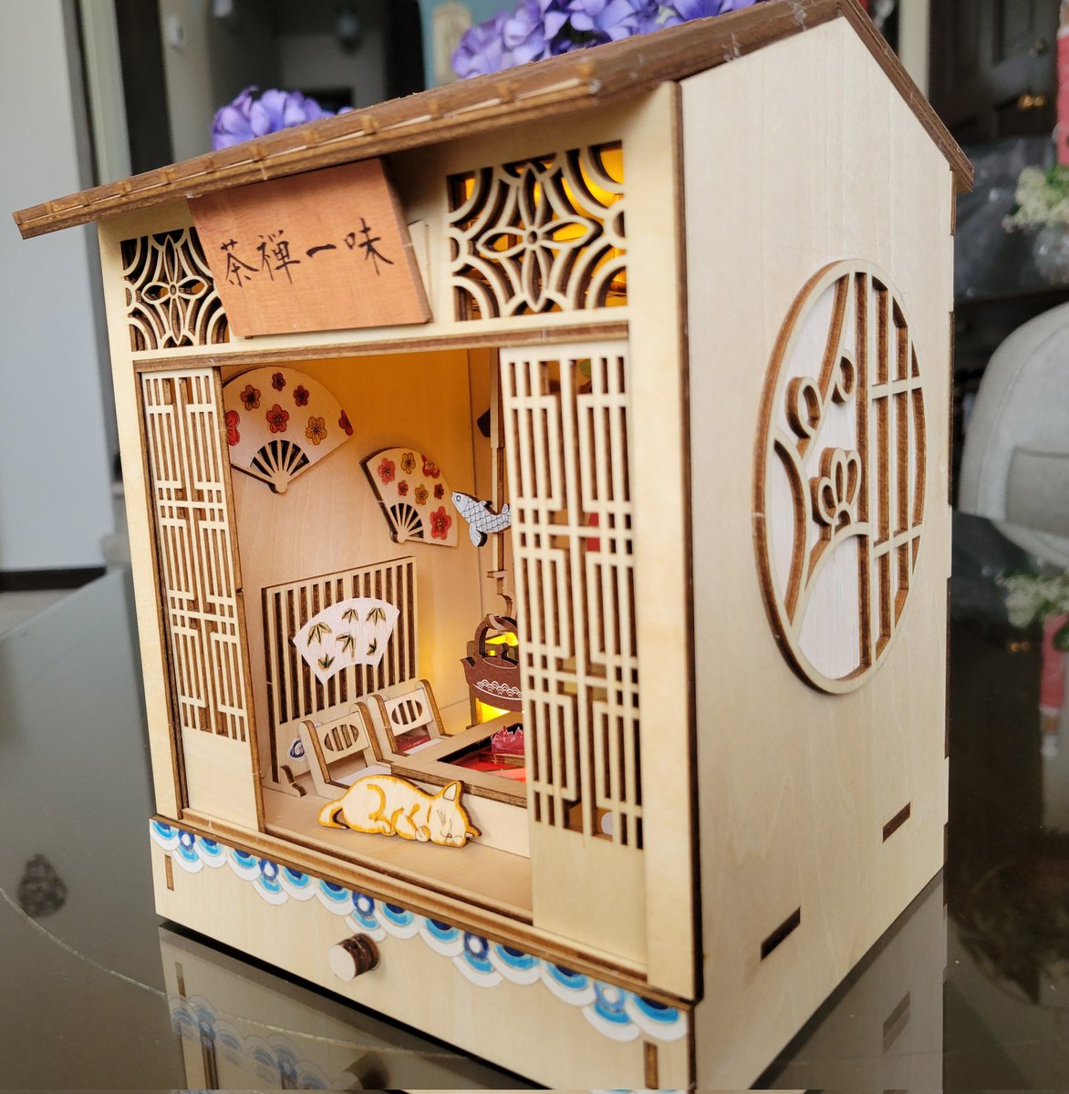 Ms. Edmonstone tweet media