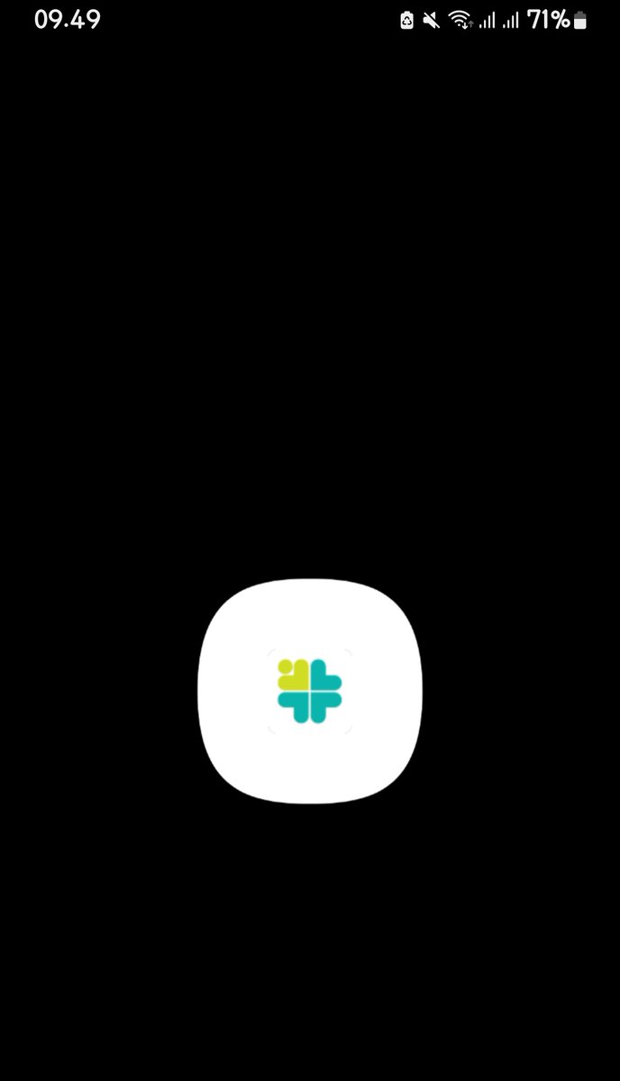 NovariaArefa's tweet photo. @KemenkesRI Halo Admin bagaimana ini Aplikasi Satu Sehatnya minta pembaruan lalu saya perbarui eh taunya pas udh kpasang aplikasinya kok susah mau Masuk malah gambar logo satu sehat trus gk bergerak gmn ini??? 3 April 2023 https://t.co/1ub661g06k