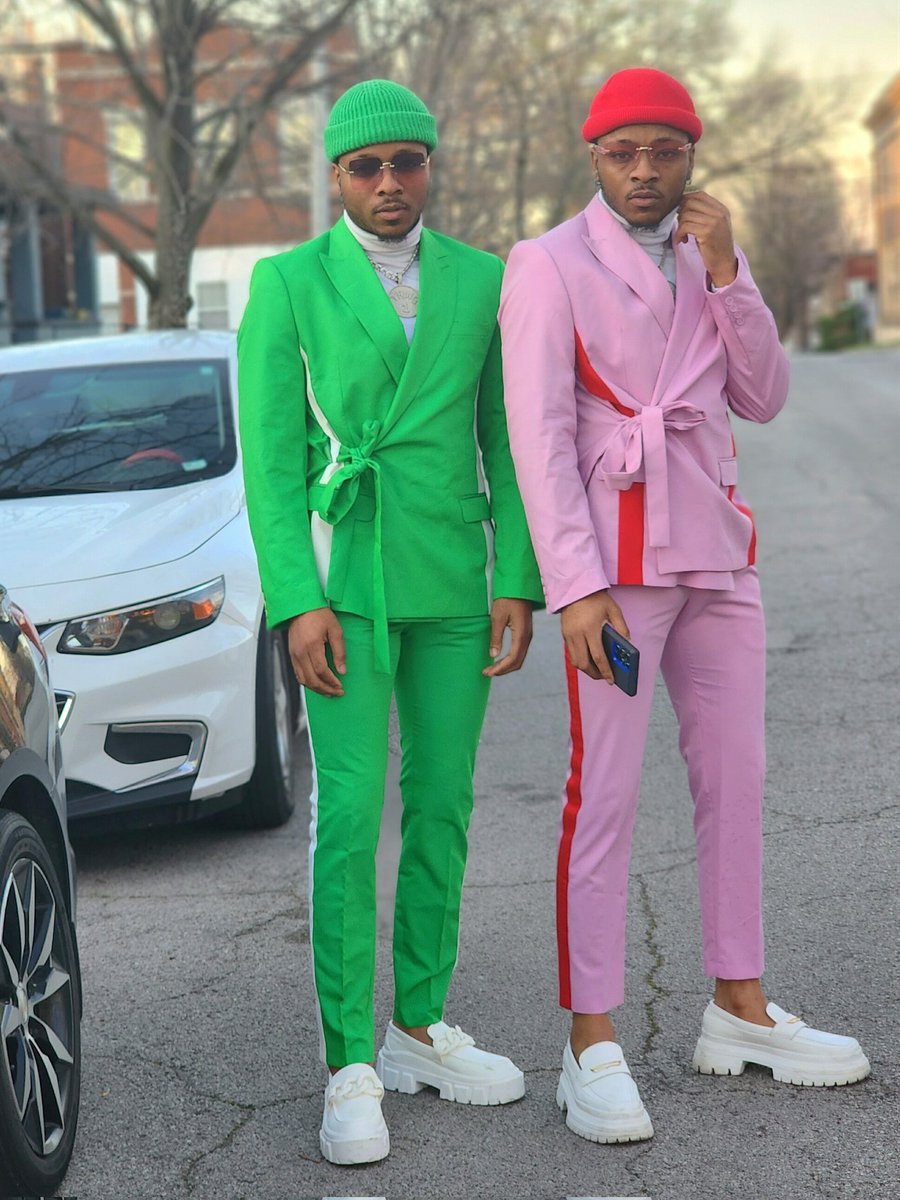 The Farrar Twins tweet media