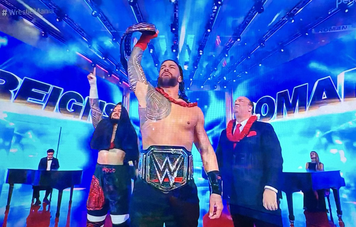 Fjwilson76's tweet photo. ⁦@YearOfTheViolet⁩ 

Nah.  The Tribal Chief ain’t losing.

#WrestleMania #StoryIsFinished 👊 https://t.co/GMQYYWMKtD