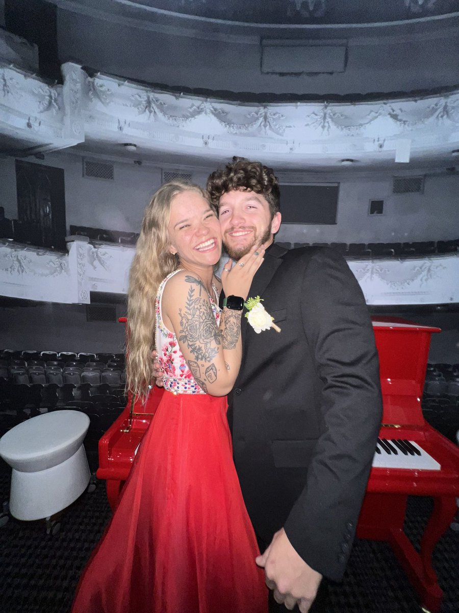 nay baby & SG 4ever (@naymon3y) on Twitter photo 