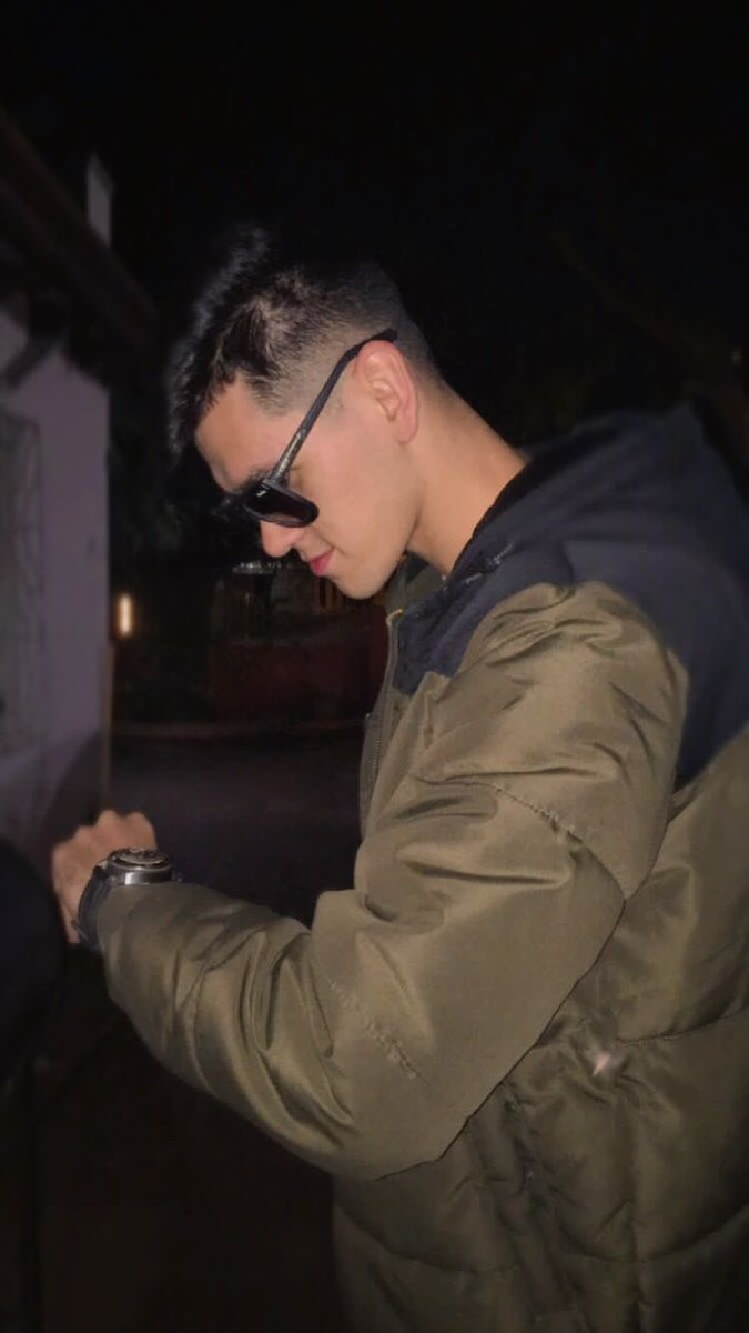 Maxi tweet media