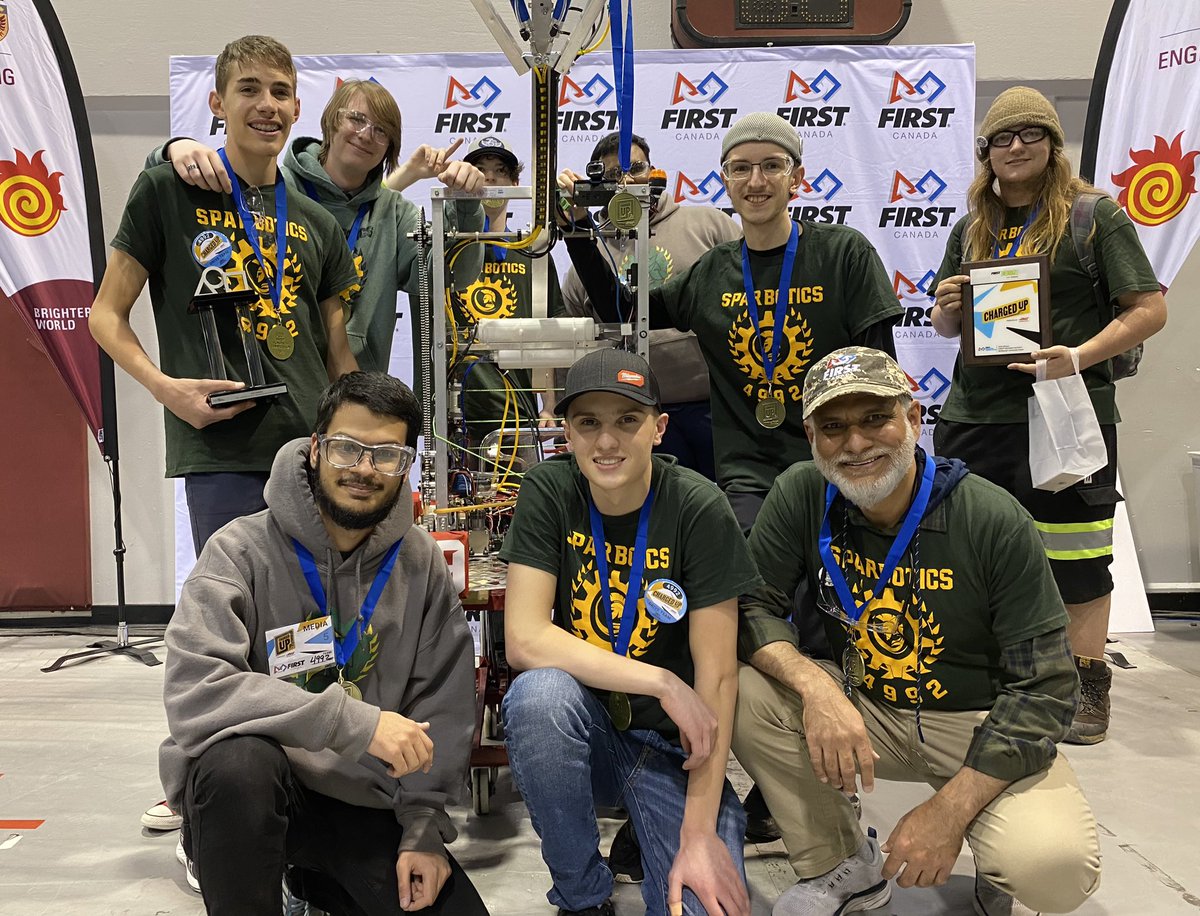 Team4992's tweet photo. Congratulations !!! @First Ontario District 2023 Winner #Team4992 #Team2056 #Team1325 @FRC Canada @McMasterU Event!

@HaltonDSB @KielburgerSS https://t.co/ZJLiPfZHkf