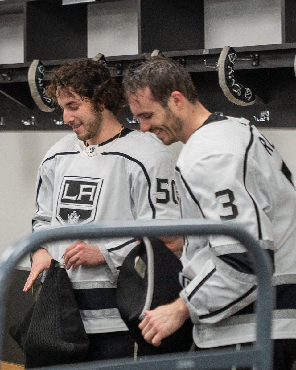 LAKings tweet picture