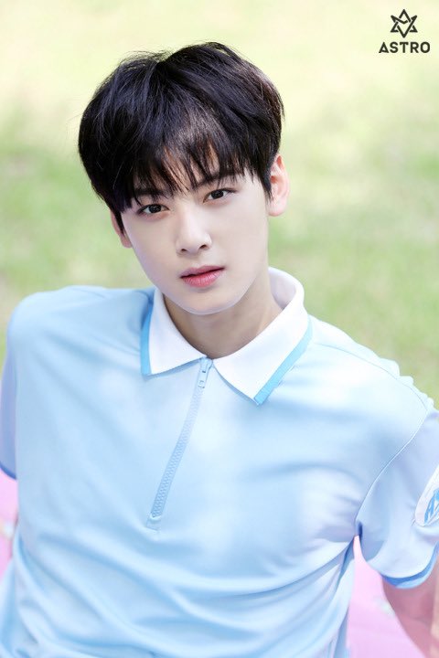 ckeunwoo's tweet photo. 얘들아.. 모여봐요.. #차은우 https://t.co/YoFFQZOrVp