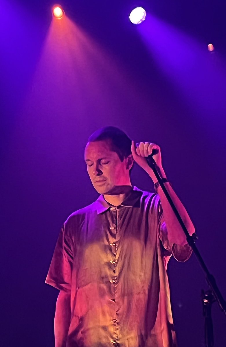 Oh how I wish I could go back 2 last nite’s <a href="/rhye/">RHYE</a> show…music is my happy place, his voice is magical. TY Mike, BIG LOVE! ✨🎶💖☺️