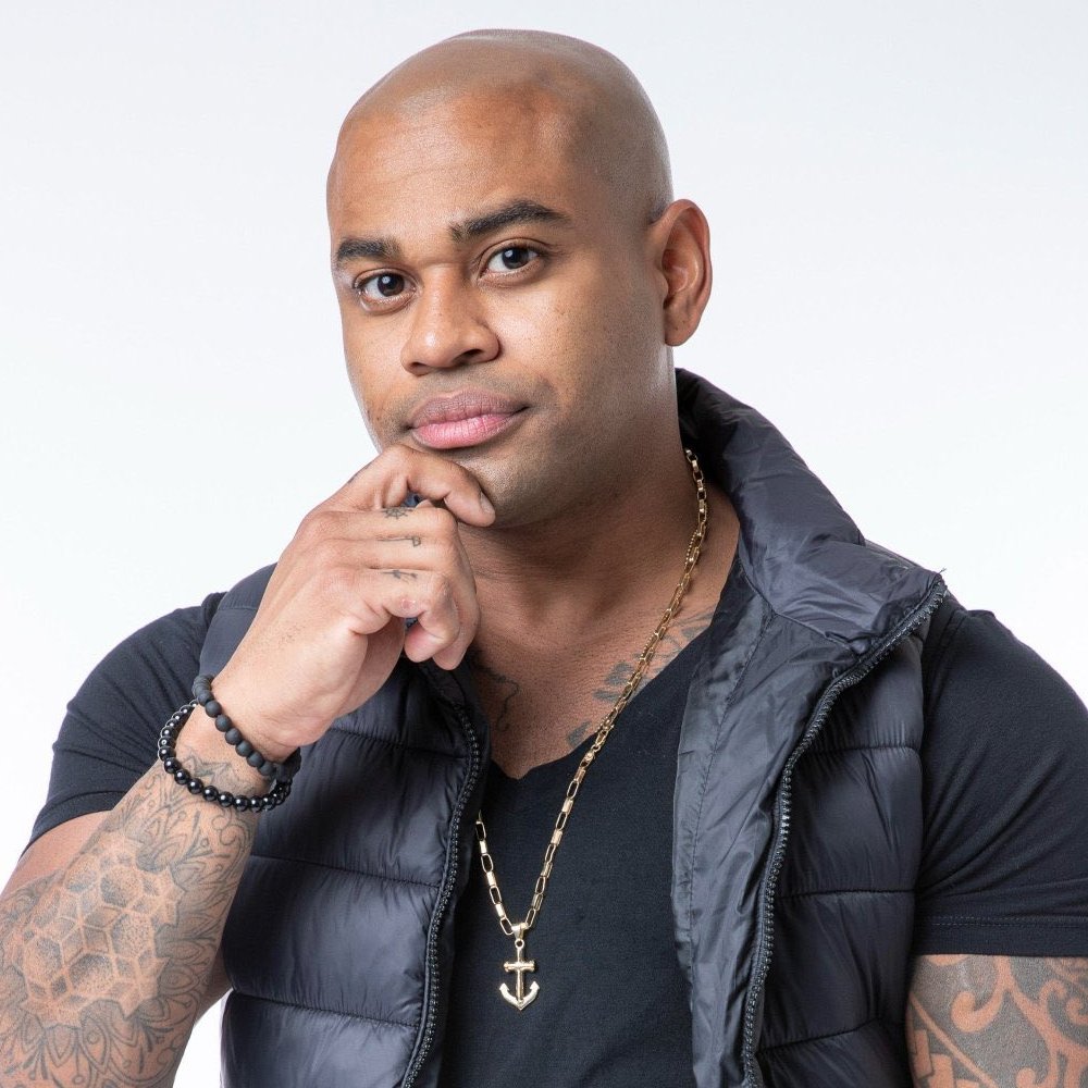 giselimariaofc's tweet image. 🚨 CEZAR VENCE A PROVA BATE-VOLTA E ESCAPA DO PAREDÃO! #BBB23 #Bleck