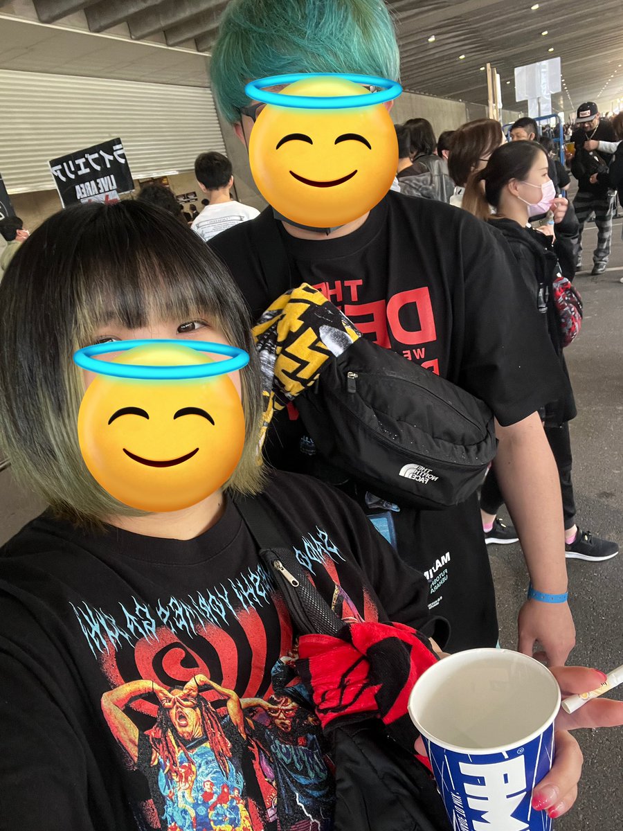 minc_tmrn's tweet photo. 昨日は #knotfes でした〜‼️
久しぶりにキッズに戻りました。全身痛すぎて今日は何もできません。
slipknotちょーかっこよかった😚
久しぶりに見たホルモンもベガスもちょーたのしかったです‼️
首と腰が曲げられません。 https://t.co/REm2j2INbp