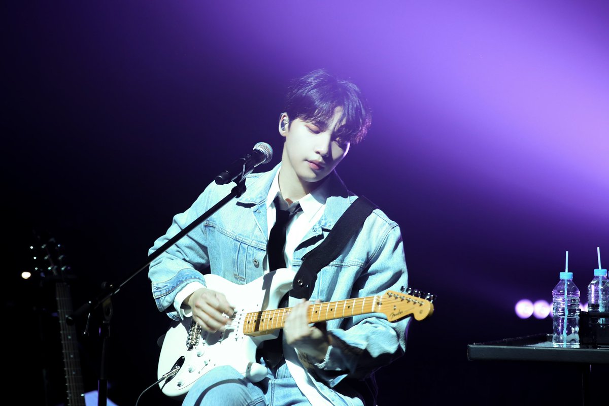 jeongsewoon_twt's tweet image. [#정세운]
2023 정세운 소극장 콘서트 
“𝑻𝑯𝑬 𝑾𝑨𝑽𝑬”

#JEONGSEWOON 
#THEWAVE