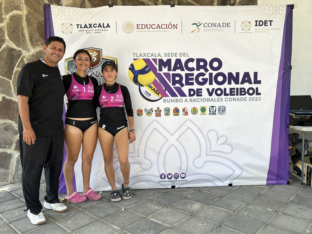 alexcm88's tweet photo. Finalistas 🏆y pase al Nacional de #voleibol de #playa 👊🏼 #Olimpiada #2023 @CONADE Felicidades Chiquis Sosa y Ma Fer Cruz y que siga el #Éxito #beachvolleyball #volleyball #champiosn #volleyballfamily #beach #volleyball https://t.co/QA9X7o30gN