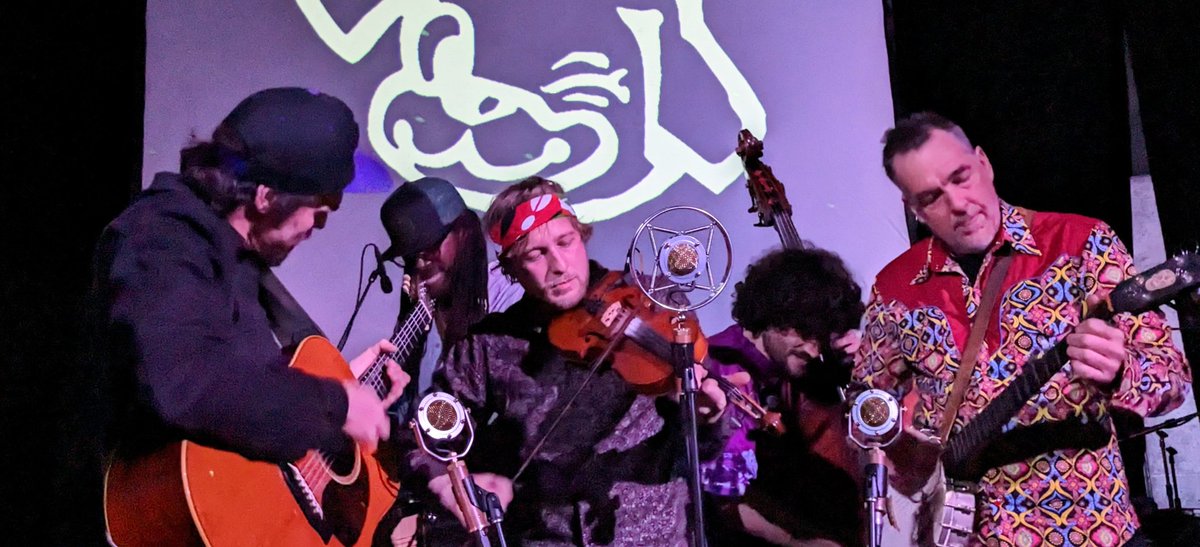 @liffy@shakedown.social tweet media