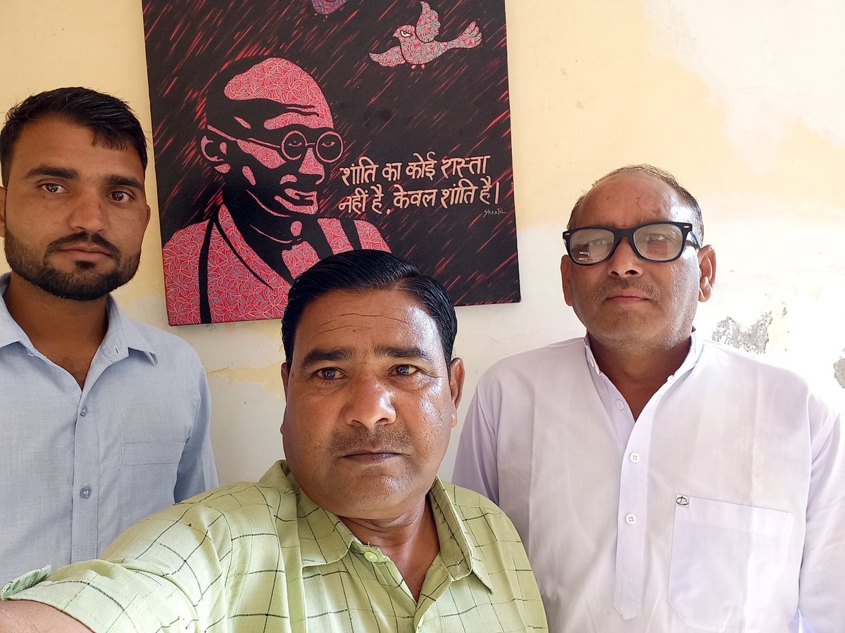 #आम्ही_सारे_गांधी_चे
#हम_सब_गांधी_के
<a href="/NafratChhodo_SB/">Nafrat Chhodo Samvidhan Bachao</a> @AmayraZaidi @AnsariK786 <a href="/Monika_Solanki_/">Monika Solanki 🌺</a> <a href="/Millat_Times/">Millat Times</a>