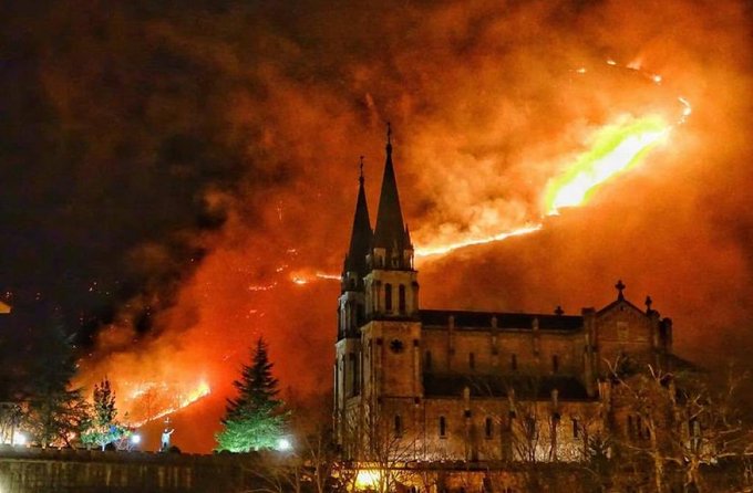 TracTerrorism's tweet image. #Arsonists Behind 120 #Fires that Broke Out Across the Northwestern Region of #Asturias, #Spain
Read more: trackingterrorism.org/chatter/arsoni…