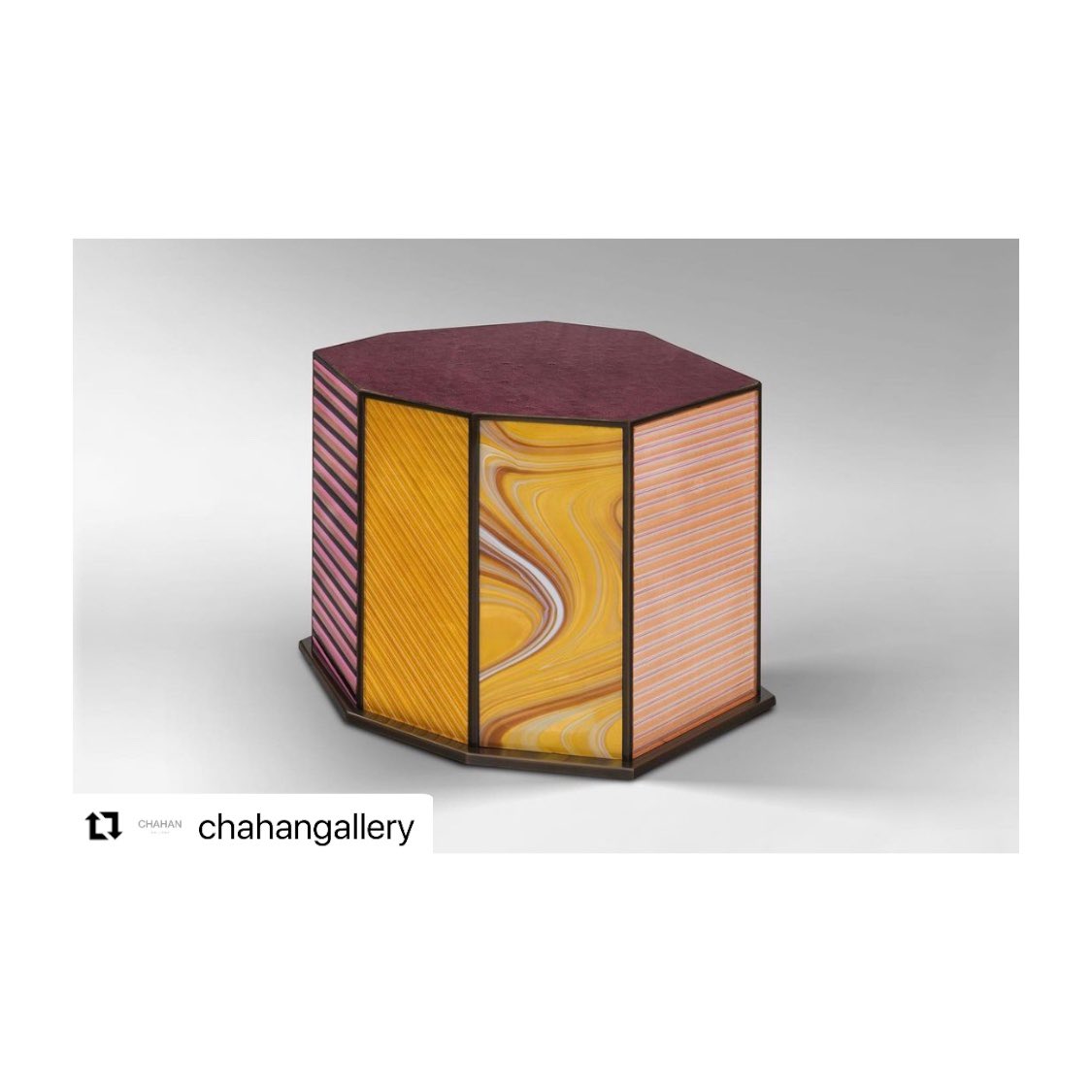 CarreRiveGauche's tweet photo. Les galeries du Carré Rive Gauche étaient heureuses de participer @padesignart
▪️
#collectibledesign #lucienbeniere #galeries #padparis
#design #chahandesign #glasstable #muranoglass
▪️
@GalerieDutko un solo show de l’artiste français Jean-Pierre Pincemin.
#dutko #artfair https://t.co/IApNrVdeVh