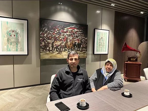 TazeBirMuhendis's tweet photo. İstanbul doğumlu Canan Bayraktar, 1971 yılında İstanbul Üniversitesi İktisat Fakültesi'nden mezun oldu. 

Türkiye Sınai Kalkınma Bankası’nda çalıştı ve Assambly dilinde yazılım yazdı.

Kendisi ülkemizin ilk kadın bilgisayar programcılarından 👏🏻 https://t.co/WCFgOOhGn5