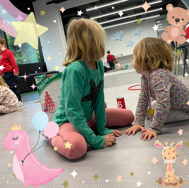 ASPAconsultores's tweet photo. 📢 SOS Días sin Cole!!!! No problem!💆. En @ASPAconsultores contamos con el servicio gratuito de Ludoteca facilitado por Merlin Hub👏.
💥A jugaaaarrrrr!🎨⚽
#ludotecainfantil #merlinhub #atica #somosaspa #whereattitudejoinstalent #wherechallengesjoinsexpertise https://t.co/V3DayJ3Vy9