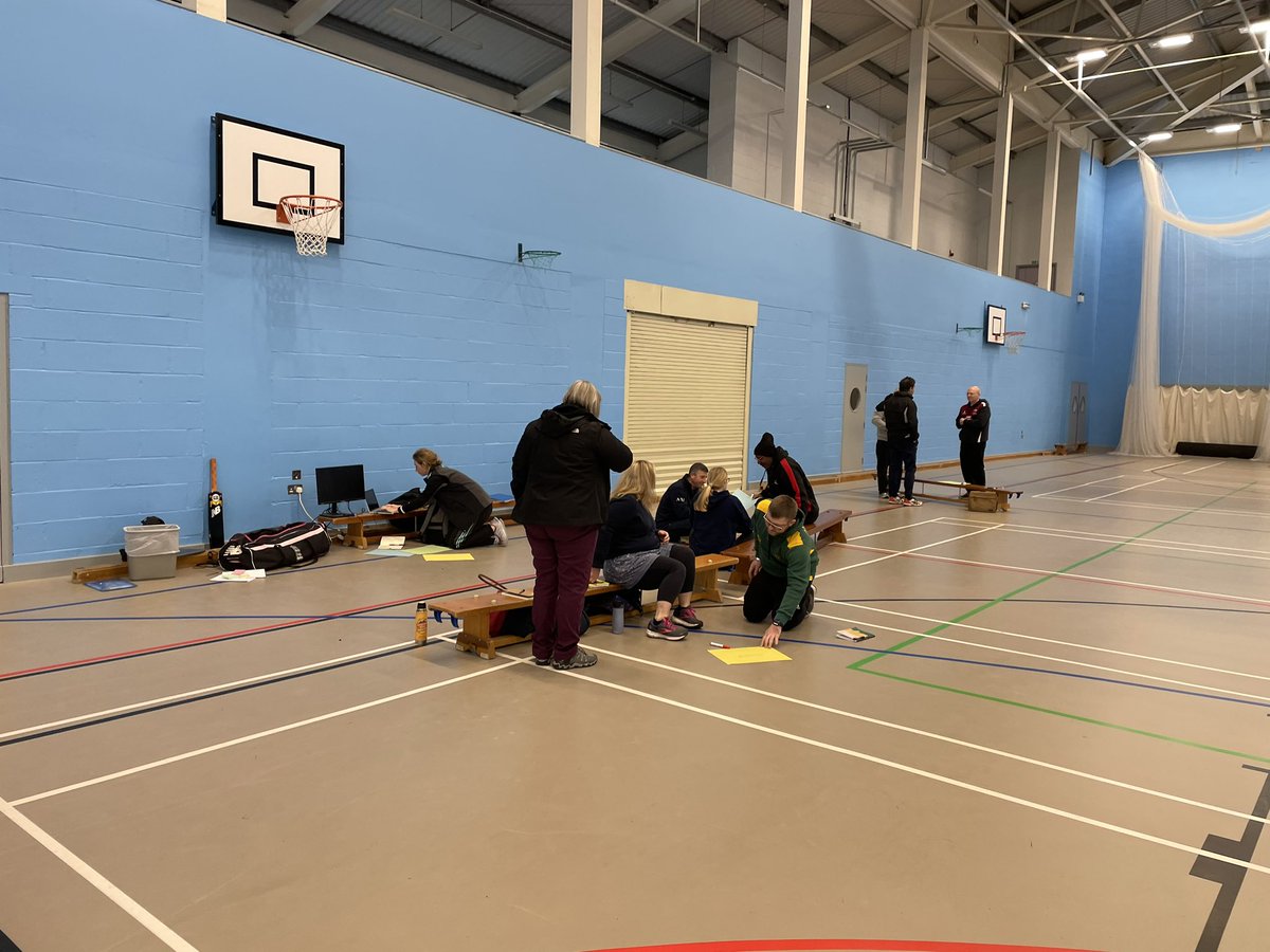 ECBCA_Surrey's tweet photo. Excellent and informative sessions delivered yesterday by VH and @mjacobscoach @WoldinghamSch covering coaching women and girls and coaching teams. More workshops coming up for members @icoachcricket in Surrey. #value #engagedcoaches https://t.co/Q6YmMUK8CS