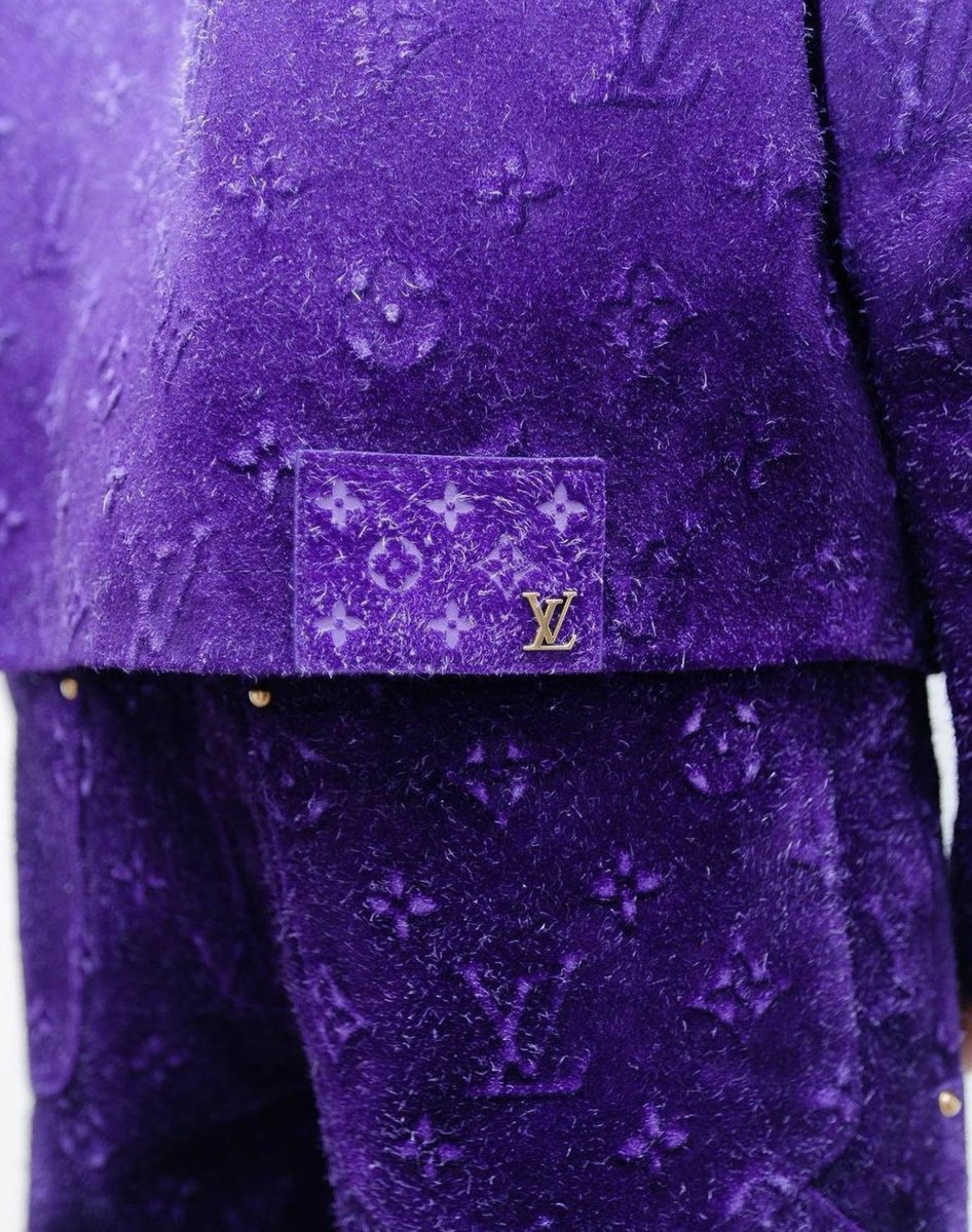 StreetFashion01's tweet photo. https://t.co/jE02xG2sUq