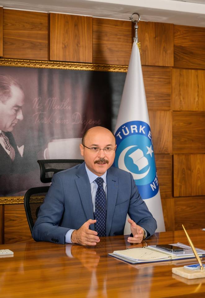 ENFLASYON FARKI MAAŞLARA AYLIK OLARAK YANSITILMALI, MEMUR MAAŞLARI GÖZDEN GEÇİRİLMELİ
turkegitimsen.org.tr/enflasyon-fark…