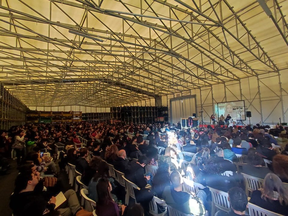 alprunetti's tweet image. Nearly 3.000 people have been attending in 3 days  the Working Class Literature Festival.The Italian Working Class Literature does exist.Thanks to the GKN factory workers for their help @CDurastanti @johnpmerrick @Footymac @CoiGkn @ClassFestival @workingclasslit @natashacarthew