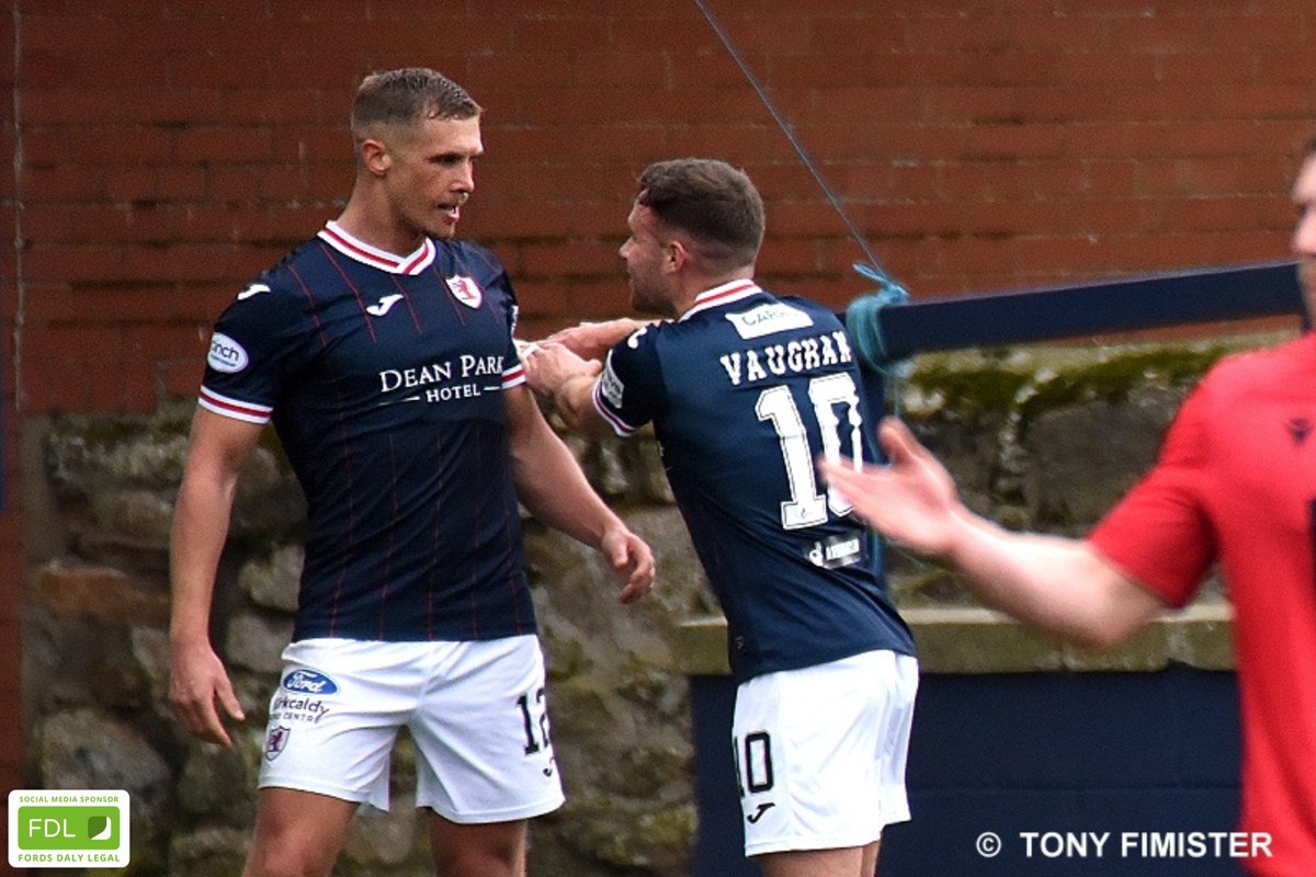 RaithRovers's tweet photo. That man Tom Lang 🤩 One minute he’s performing crucial last-ditch tackles and blocks… The next, he’s in our opponent’s box, beating his defender to find the back of the net 👏
📸 by @nmurrayphotos & Tony Fimister
#YourRovers https://t.co/0H8TLrcgrL
