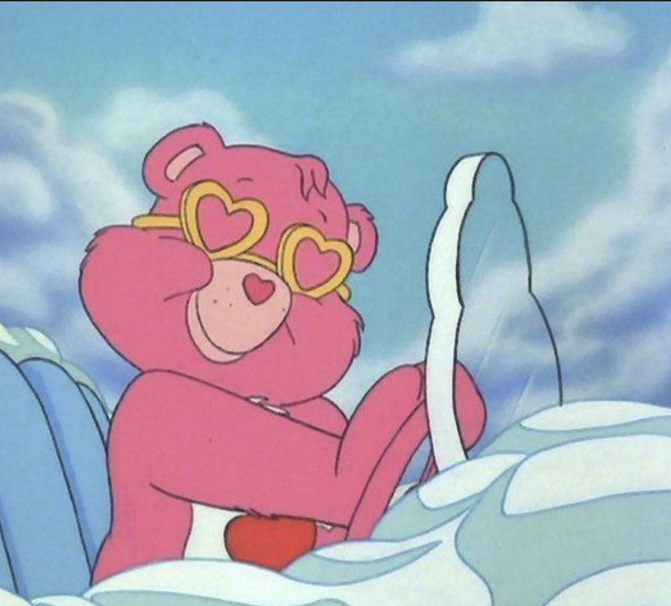 kerrbear48's tweet photo. Get in losers we’re healing and falling in love with life again 🥰 https://t.co/2I4rVLdFH0
