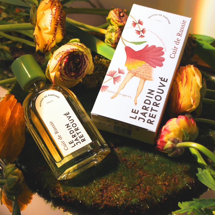 JardinRetrouve's tweet photo. πDid you know that Cuir de Russie has been scientifically proven to contain properties that enhance your sleep? Spray a layer of leather, oakmoss and violets & let Cuir de Russie work its magic. Sweet dreams! π https://t.co/fqZnaoTR2U #lejardinretrouve #wellbeing #cuirderussie https://t.co/eCqbm9LJeg