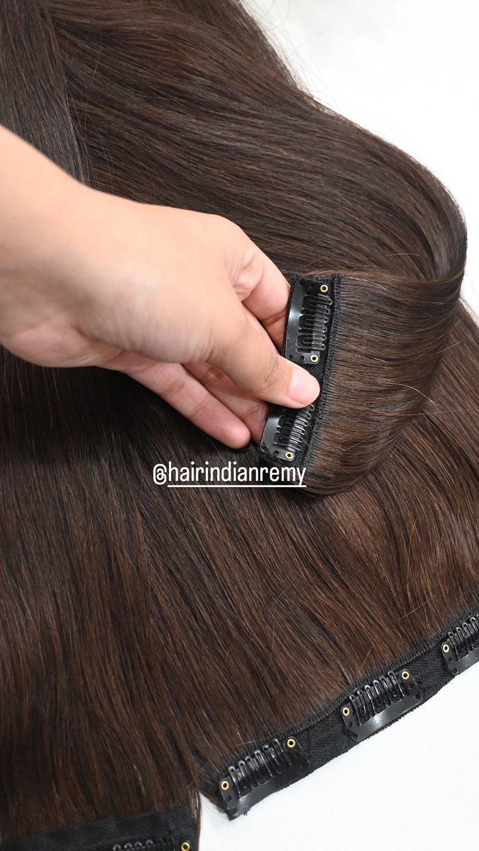 Brown Clip in set extensions❤️

DM us to order now
Contact us at -: +(91)7827322239
.
.
#hairindianremy #hairstyles #hairextensions #clipinextensions #clipinset #utip #hairstyle  #fashionandbeauty
#hairoftheday #reelsinstagram
#reels #viral #explorefashion  #virginhair #remyhair