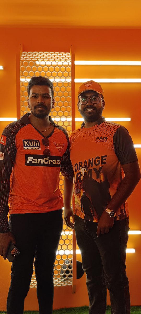 The Orangearmy bond matters 🧡

As a #OrangeArmy representative, I am super proud to have such a bond with Official team members 🧡
The love and support they show on me and encourages me to do all the fan activities supporting @SunRisers🧡❤️

#OrangeArmy #Srh #orangearmyforever