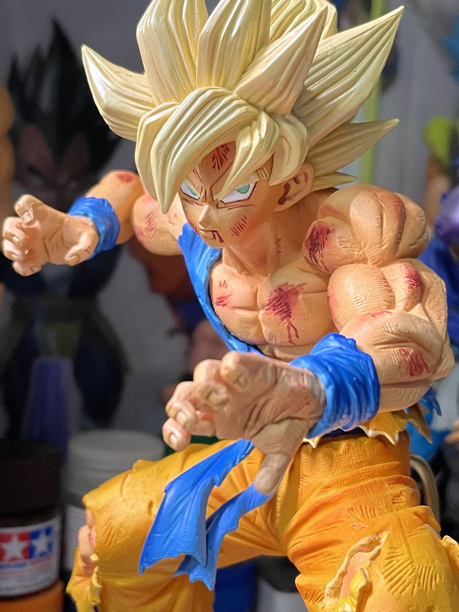 龙珠重涂
fes 孙悟空
原型师：中泽博之
涂装：Pask