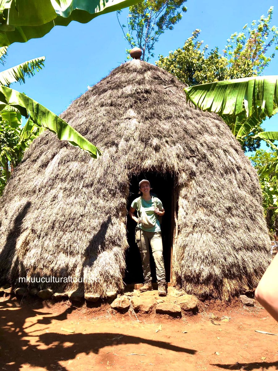 MkuuTourism's tweet photo. Visiting Chagga on the way to Mountain Kilimanjaro Rongai route and see the Chagga traditional house, coffee making, learn about banana,  Chagga caves, traditional songs, tasting banana beer, local cuisines and discover Lake Chala. 
 
https://t.co/IwJ46Q9sf6 https://t.co/VlJ3tDDUGI