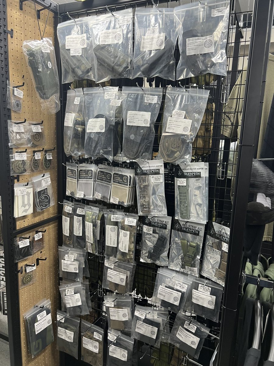 MILITIVE's tweet photo. GBRS Group日本正規ディーラー
https://t.co/0UMcDUZSkX
https://t.co/hxy7v3qc3t
現在、店内コーナー増設中です!
おススメ商品後ほどアップします!
#gbrs
#militive https://t.co/BUFZD3RFPE
