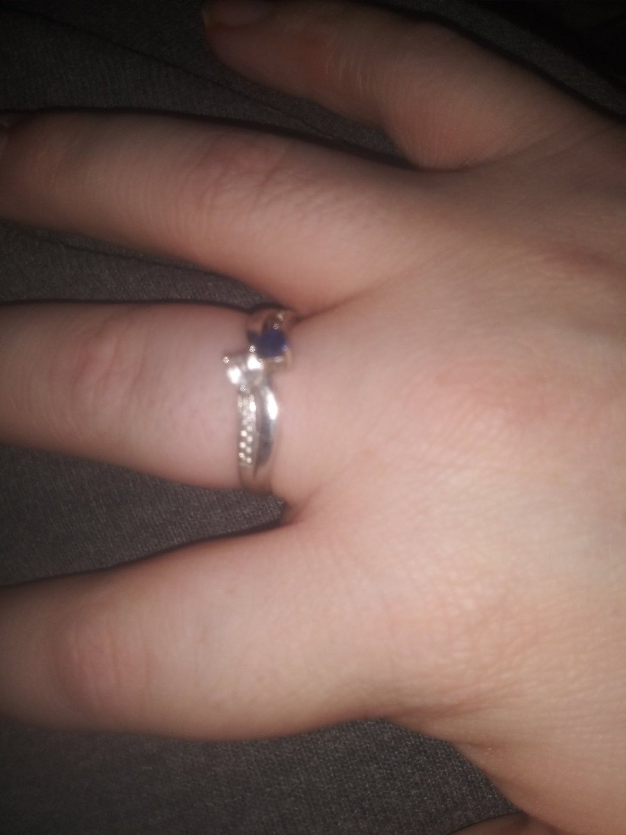 armyasdf's tweet photo. My boyfriend bought me a beautiful ring I am so happy I met him https://t.co/0r0wAuktw0