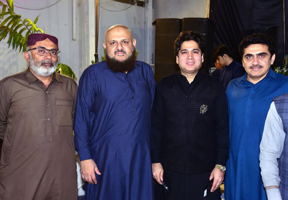 nisarkhaskhely's tweet photo. TAKMEEL-E-QURAN at MR. @ZEESHANLOHYA CEO Z Group of Companies place. #bayan by #maulanahabibattari &amp; #dua by Hazrat @BashirFarooq786 #Ramzan2023 @HWassan @MWassan1 https://t.co/RIkWEjiejb