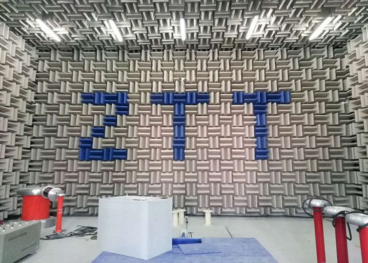ClocellA's tweet photo. 📷Farewell to the finished anechoic chamber in the new week!
📷This is a perfect space

Product Used: Twin Peaks Spiked Acoustic Foam https://t.co/F6KdxHniAW