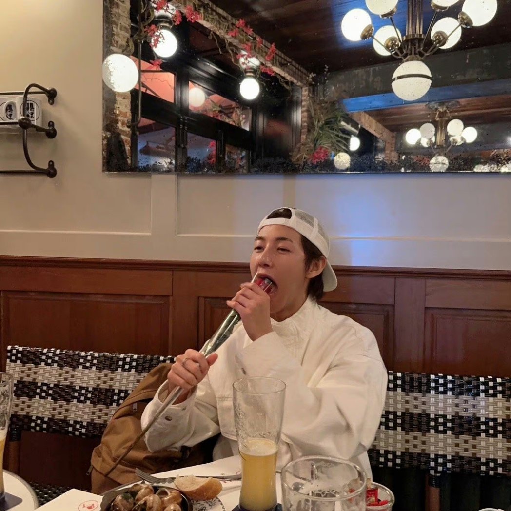 renjun pics 🦊 tweet media