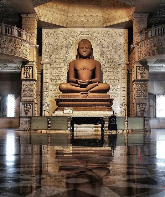 VinayDixit_'s tweet photo. त्याग, तपस्या और समर्पण की प्रतिमूति, विश्व को शांति का संदेश देने वाले भगवान महावीर के जन्मकल्याणक महोत्सव की हार्दिक हार्दिक शुभकामनाएं।  #महावीर_जयंती https://t.co/tiEEee99JN